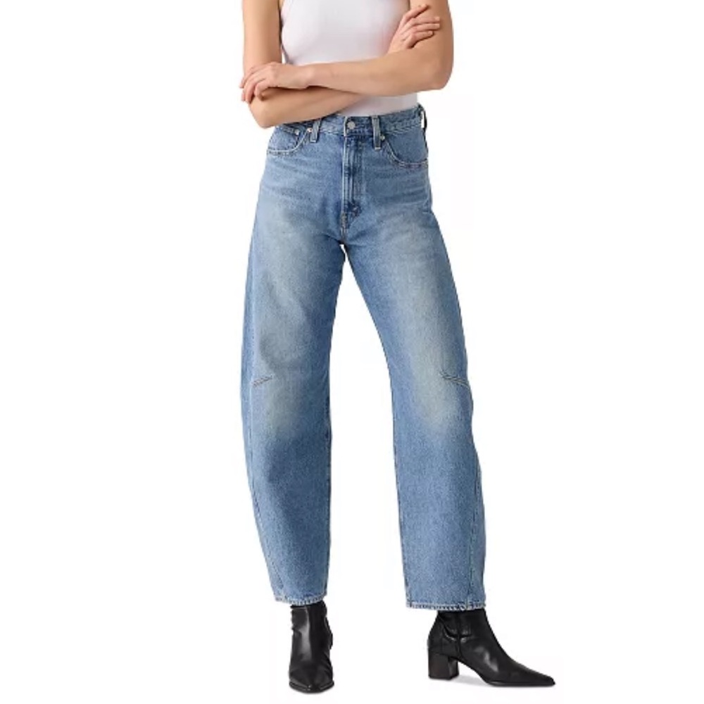 Levi’s Women's Cinch High-Rise Barrel-Leg Jeans 26